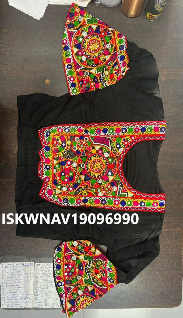 Embroidered Satin Top-ISKWNAV19096990