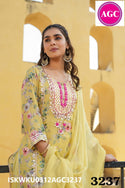 Floral Printed Maslin Kurti With Chiffon Dupatta -ISKWKU0312AGC3237