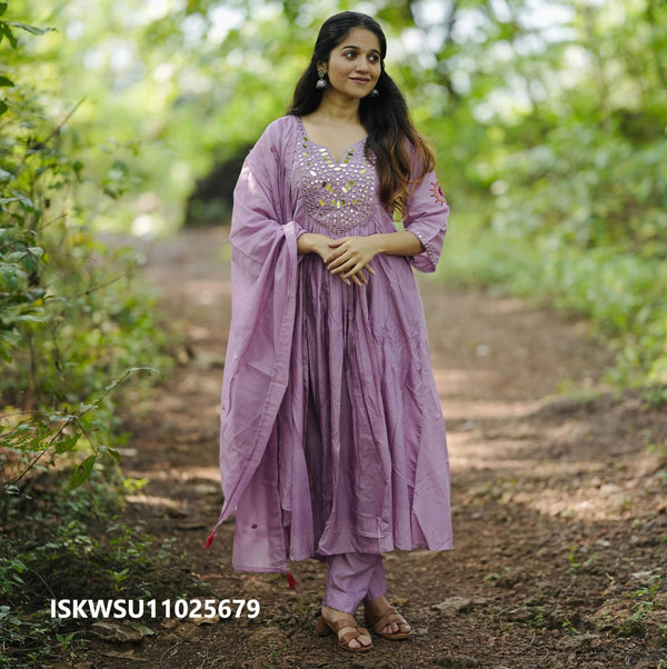 Embroidered Malmal Chanderi Anarkali Kurti With Pant And Dupatta-ISKWSU11025679