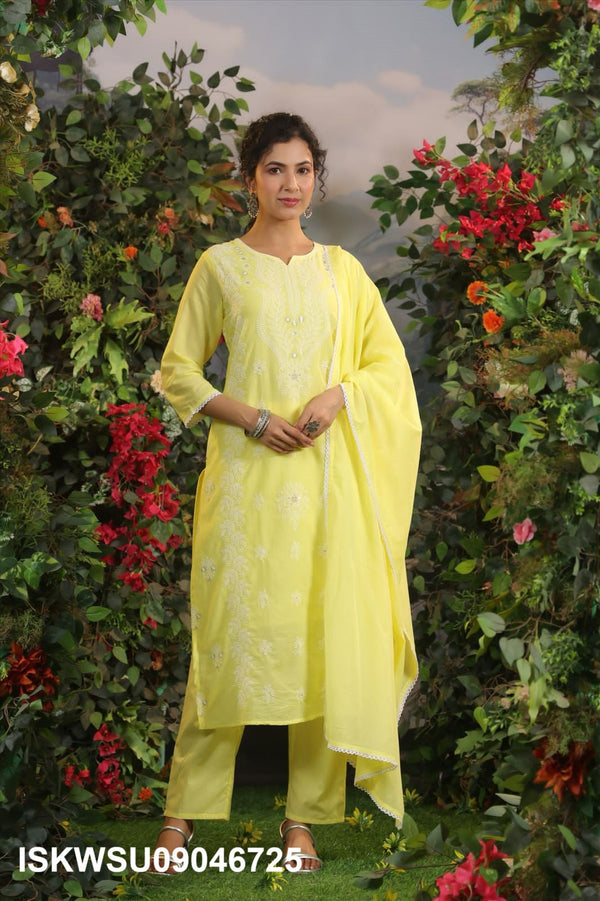 Embroidered Malmal Cotton Kurti With Pant And Dupatta-ISKWSU09046725