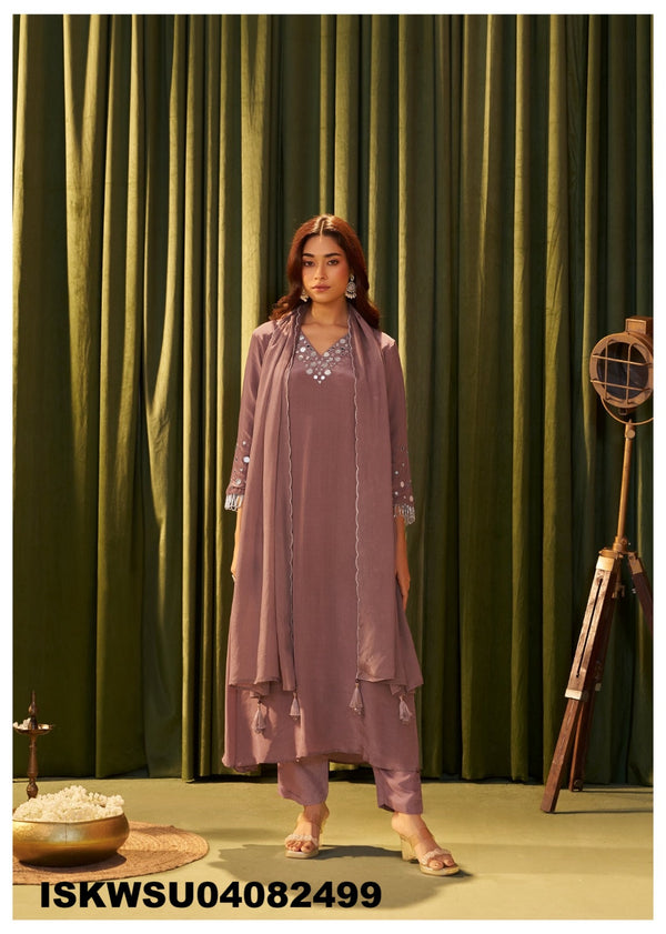 Embroidered Crepe Kurti With Pant And Sequined Dupatta-ISKWSU04082499