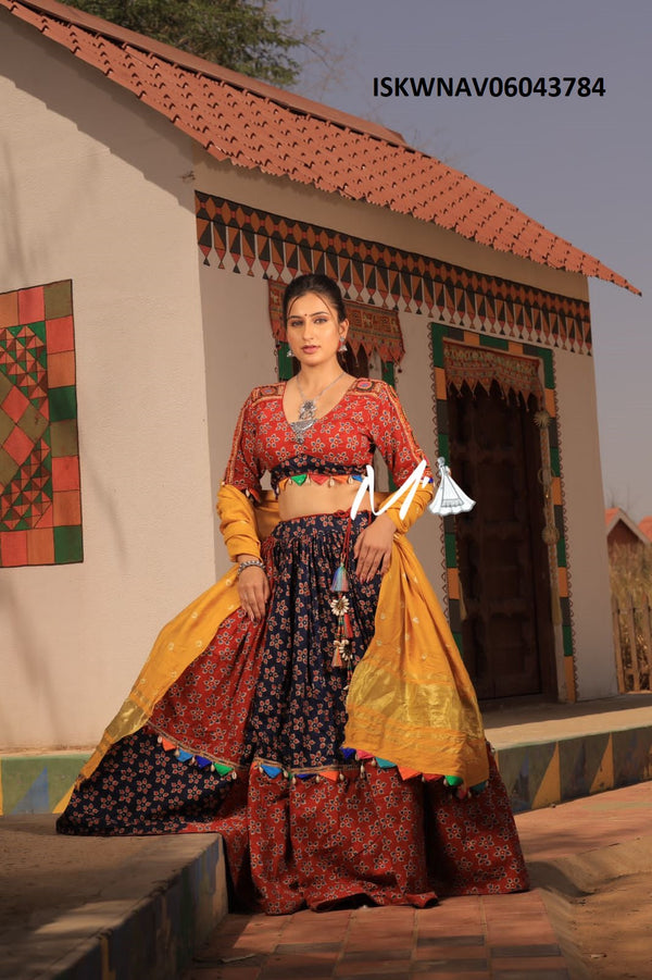 Kalamkari Patola Printed Cotton Lehnega With Blouse And Bandhani Printed Gaji Silk Dupatta-ISKWNAV06043784